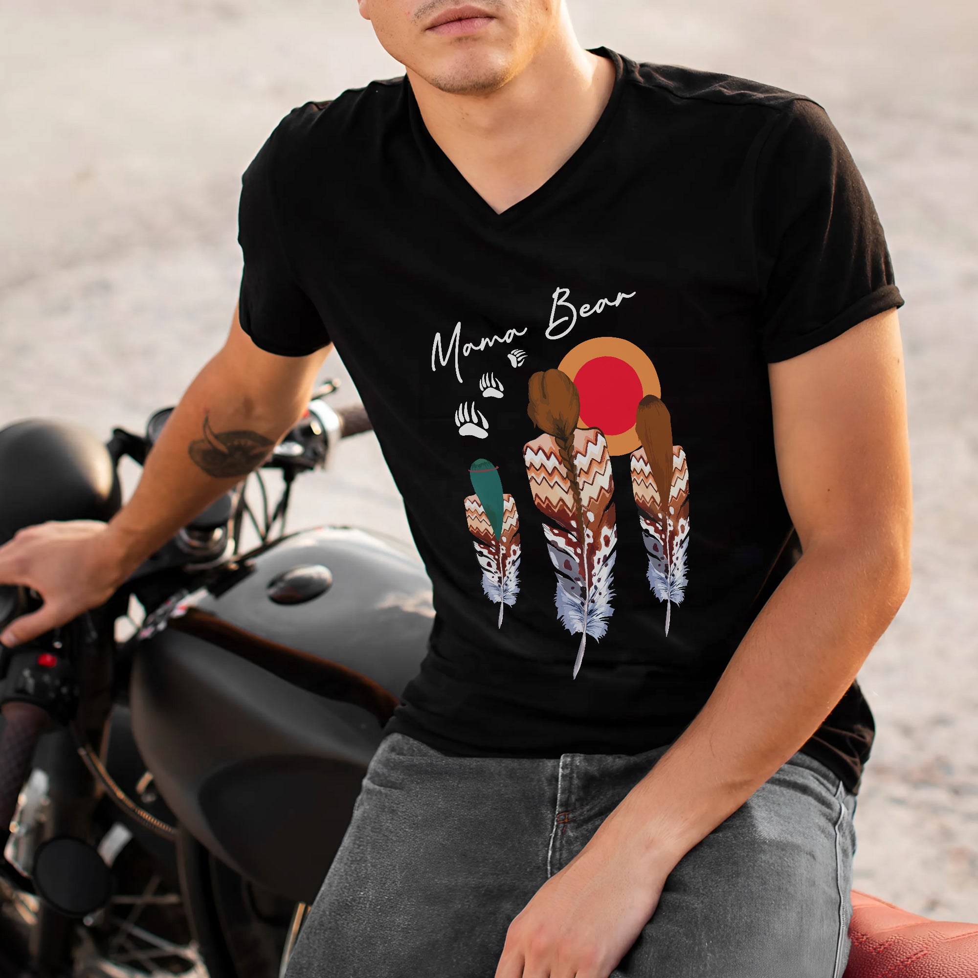 MAMA BEAR - Unisex T-Shirt/T-Shirt V-Neck/Hoodie/Sweatshirt