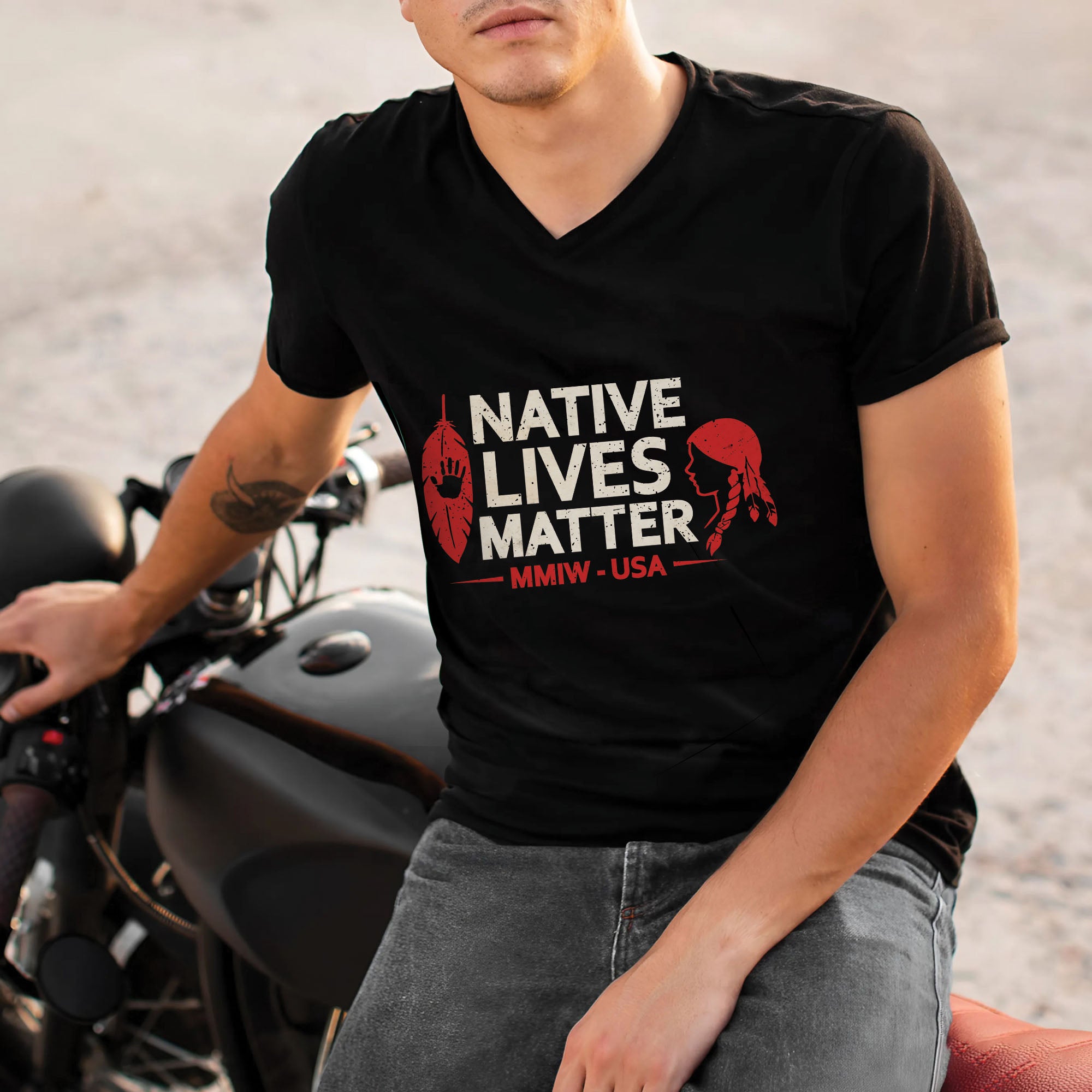 Native Lives Matter Indigenous Awareness MMIW USA Unisex T-shirt/T-shirt V-Neck/Hoodie/Sweatshirt