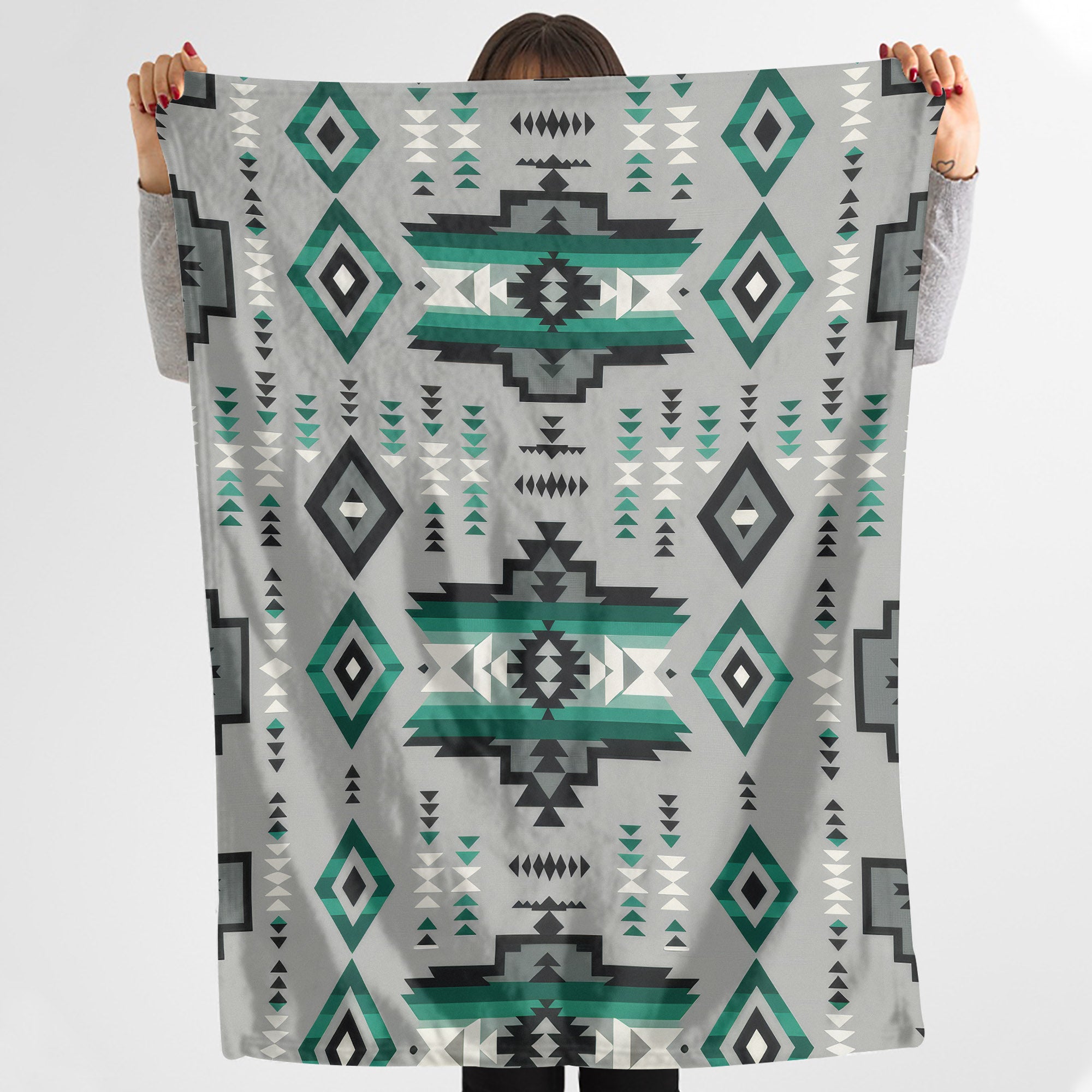 Emerald Horizon Soft And Warm Fleece Blanket