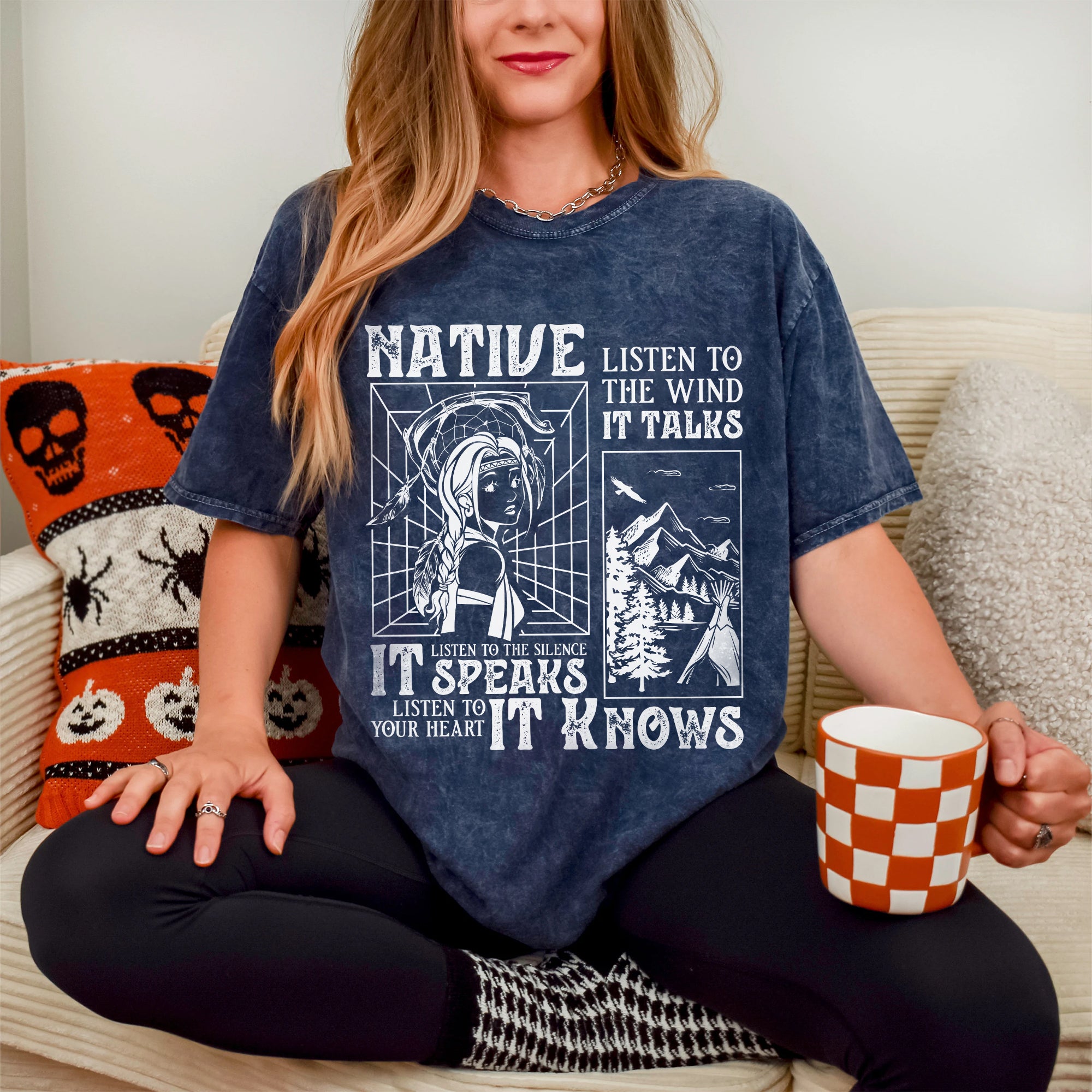 Native Listen To The Wind Listen To Your Heart - Indigenous Women Unisex Mineral Washed T-Shirt