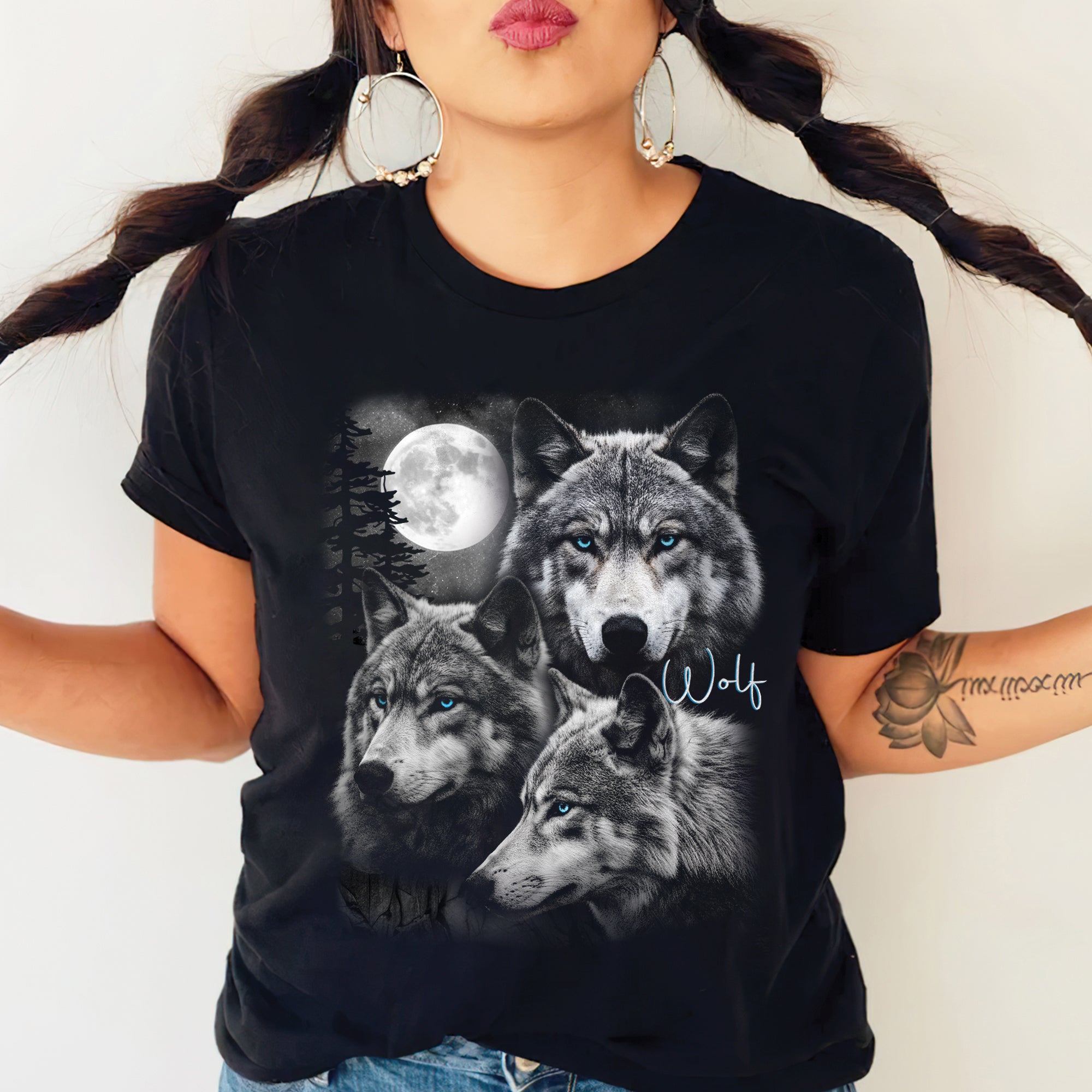 Spirit of the Wolf Moon Native American Indigenous Culture Unisex T-Shirt/T-Shirt V-Neck/Hoodie/Sweatshirt