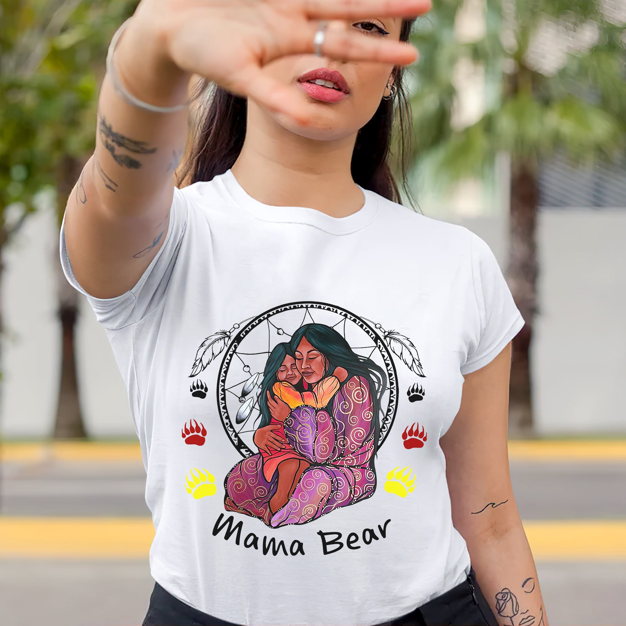 Mama Bear – Embracing Love and Strength Tee Unisex T-Shirt/T-Shirt V-Neck/Hoodie/Sweatshirt