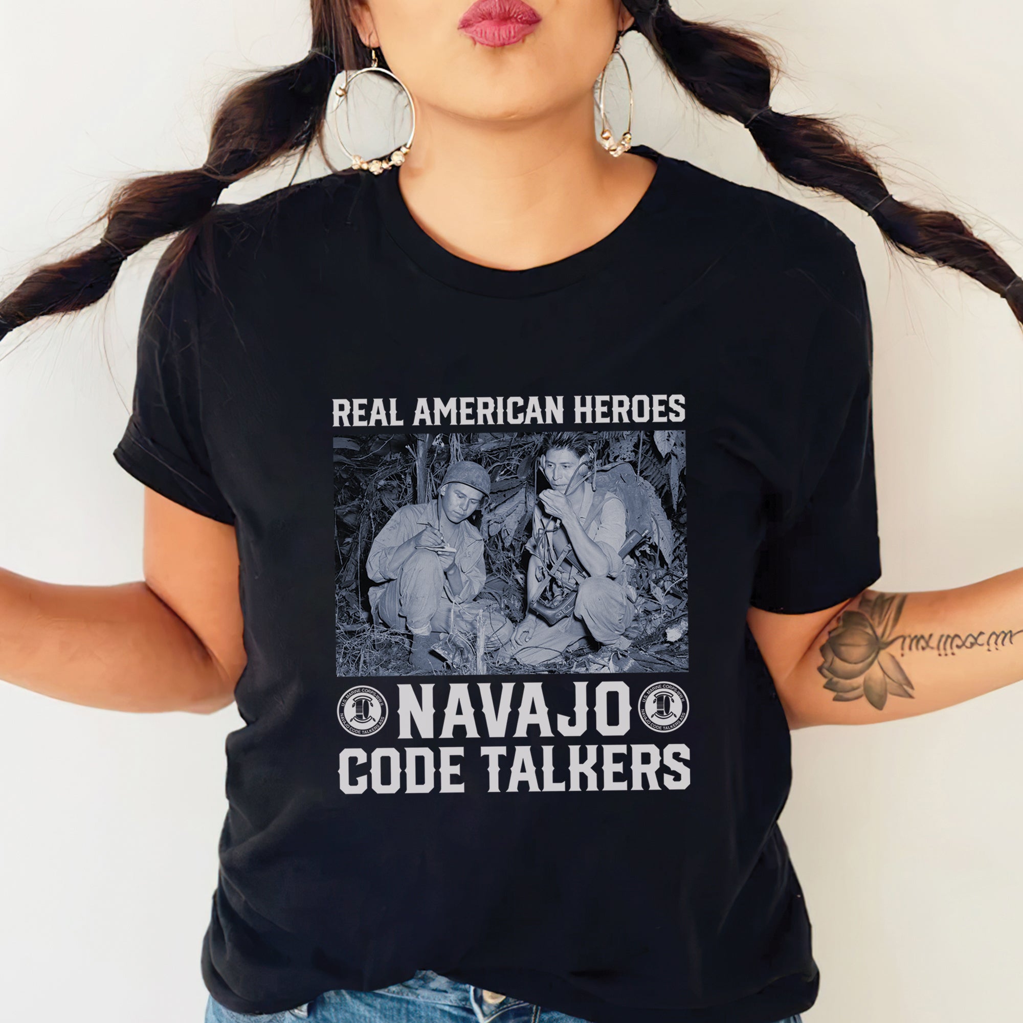 Real American Heroes – Navajo Code Talkers Unisex T-Shirt/T-Shirt V-Neck/Hoodie/Sweatshirt