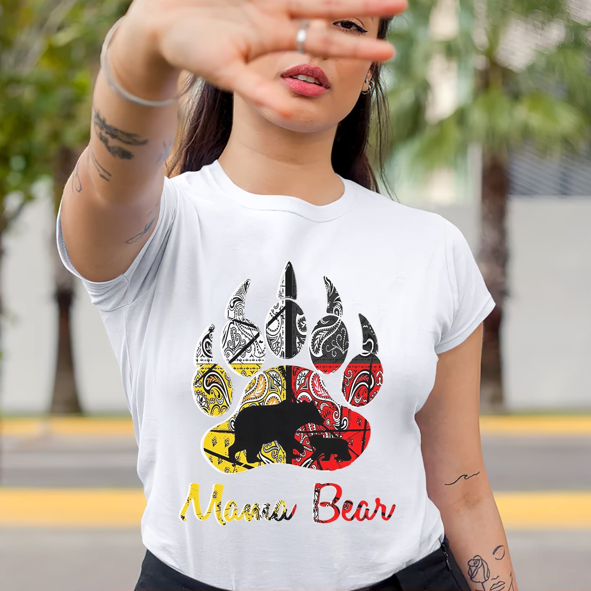 Bear Paw Mama - Unisex T-shirt/T-shirt V-Neck/Hoodie/Sweatshirt