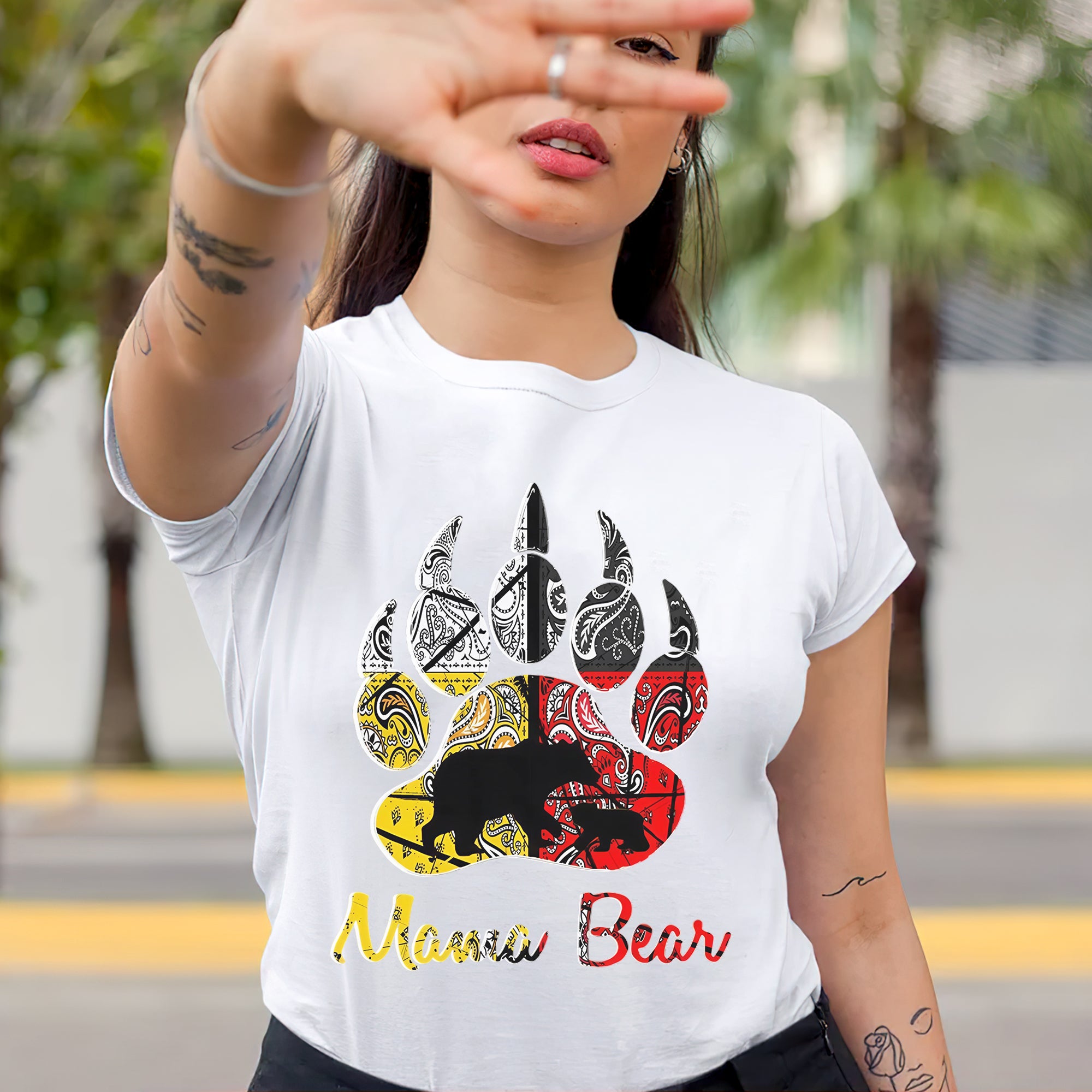 Bear Paw Mama - Unisex T-Shirt/T-Shirt V-Neck/Hoodie/Sweatshirt