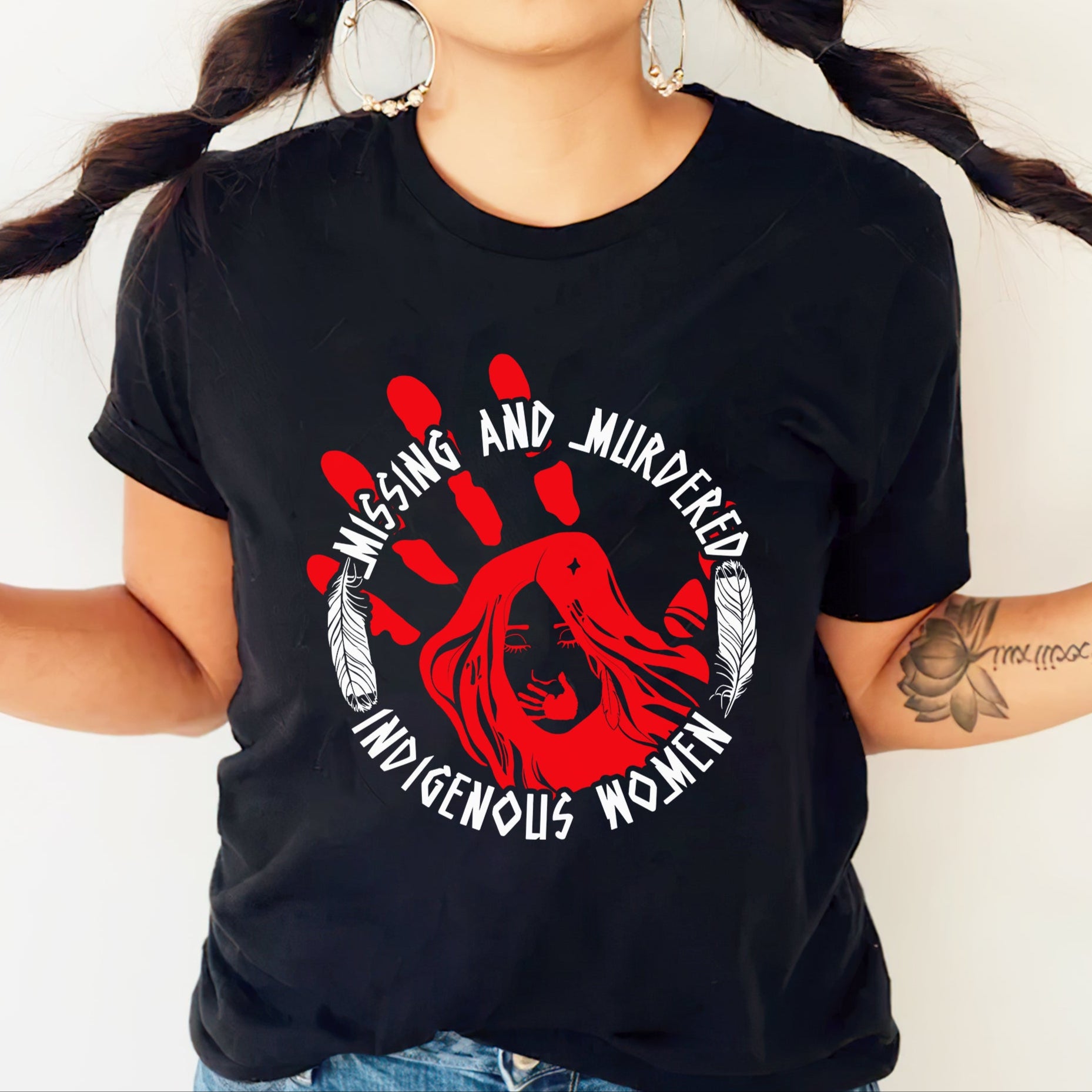 Missing and Murdered Indigenous Women WC22 - Unisex T-Shirt/T-Shirt V-Neck/Hoodie/Sweatshirt