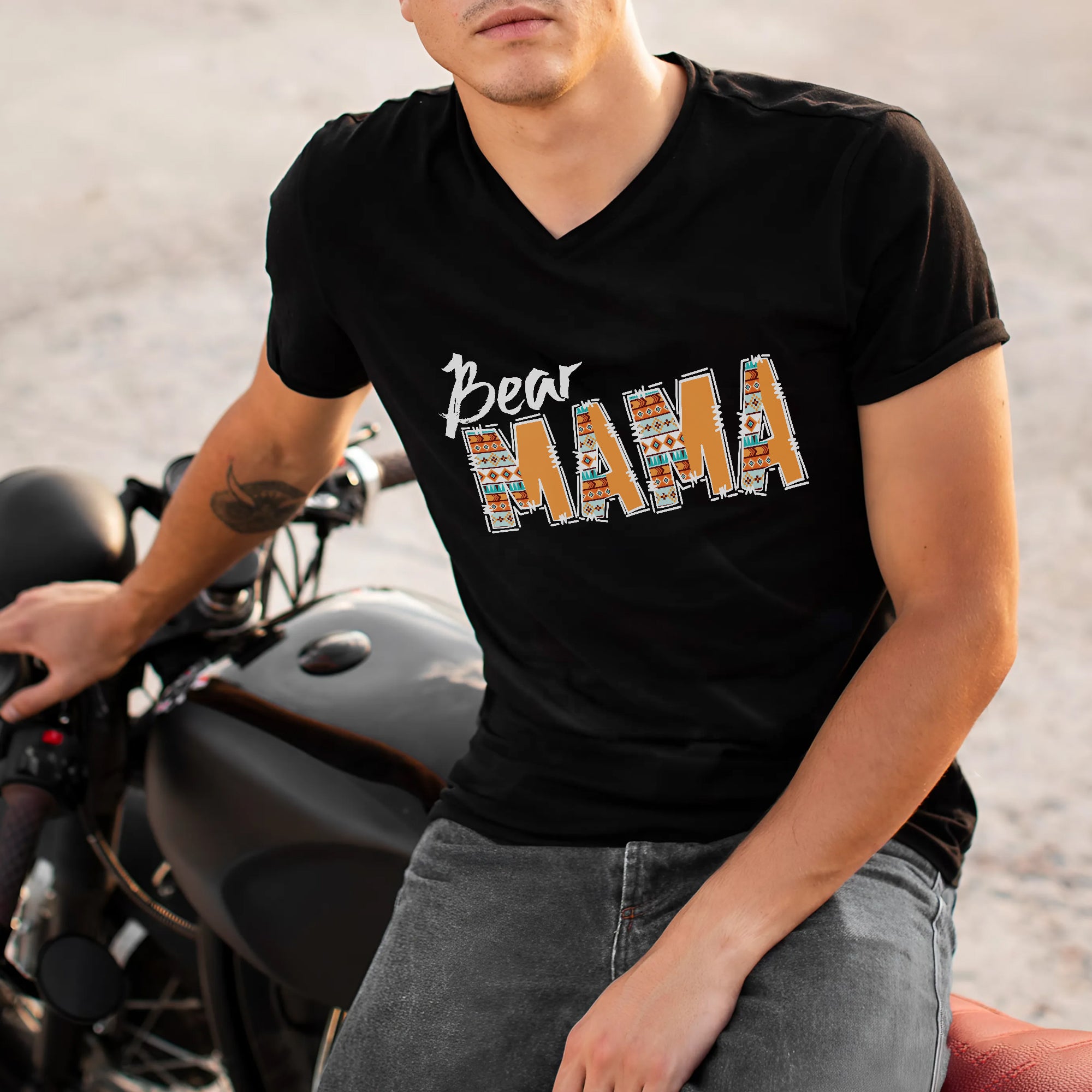 Bear Mama – Tribal Print Unisex T-Shirt/T-Shirt V-Neck/Hoodie/Sweatshirt
