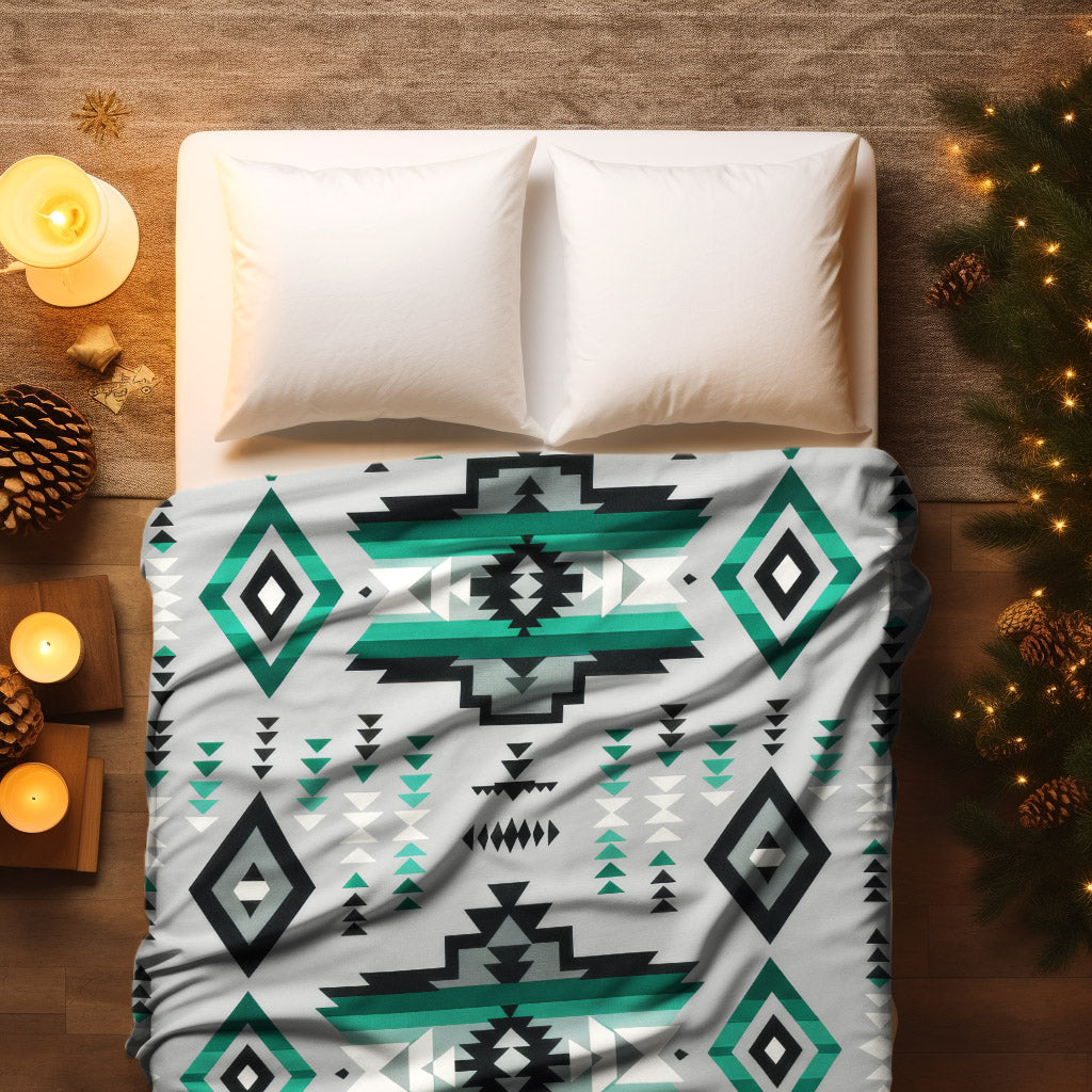 Emerald Horizon Soft And Warm Fleece Blanket