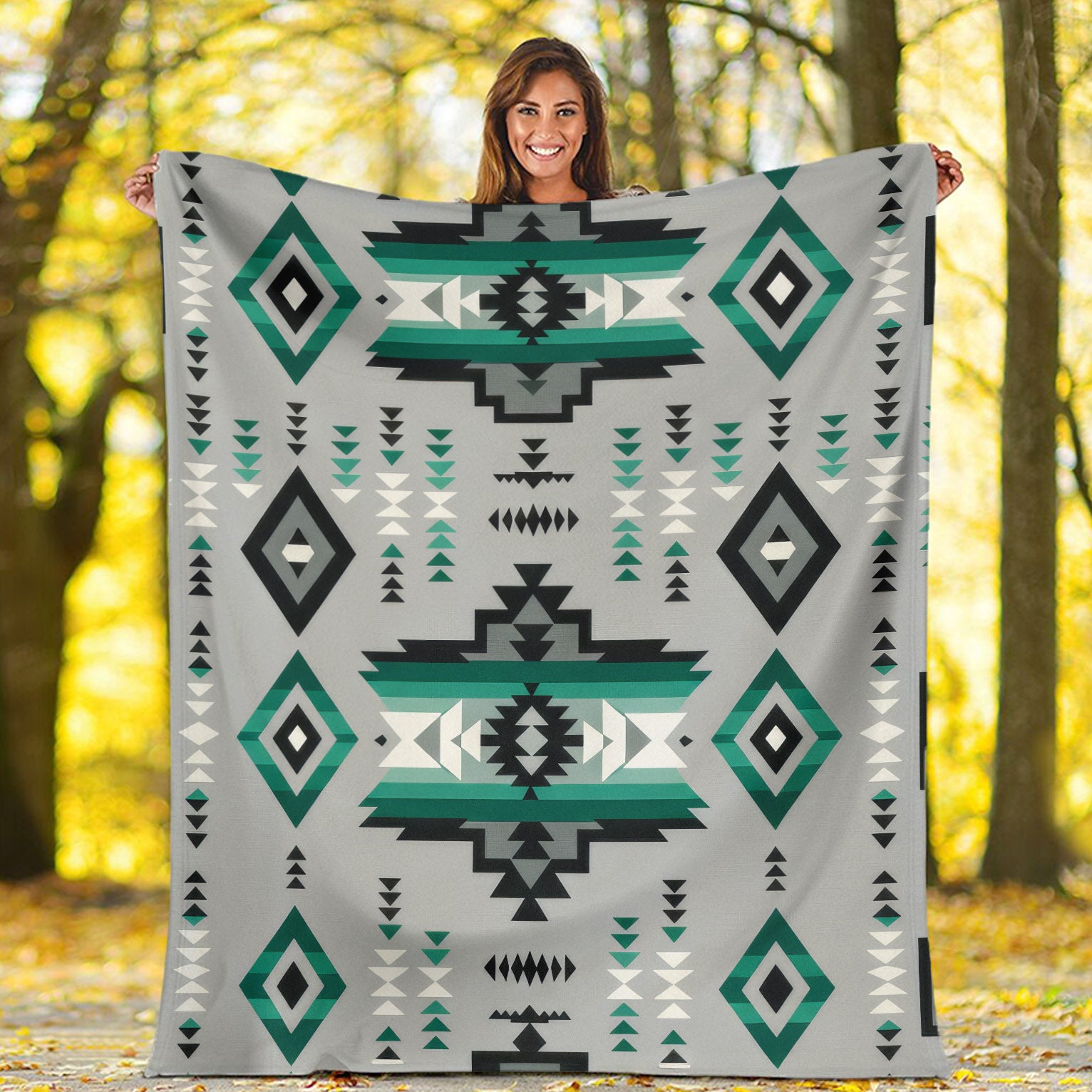 Emerald Horizon Soft And Warm Fleece Blanket