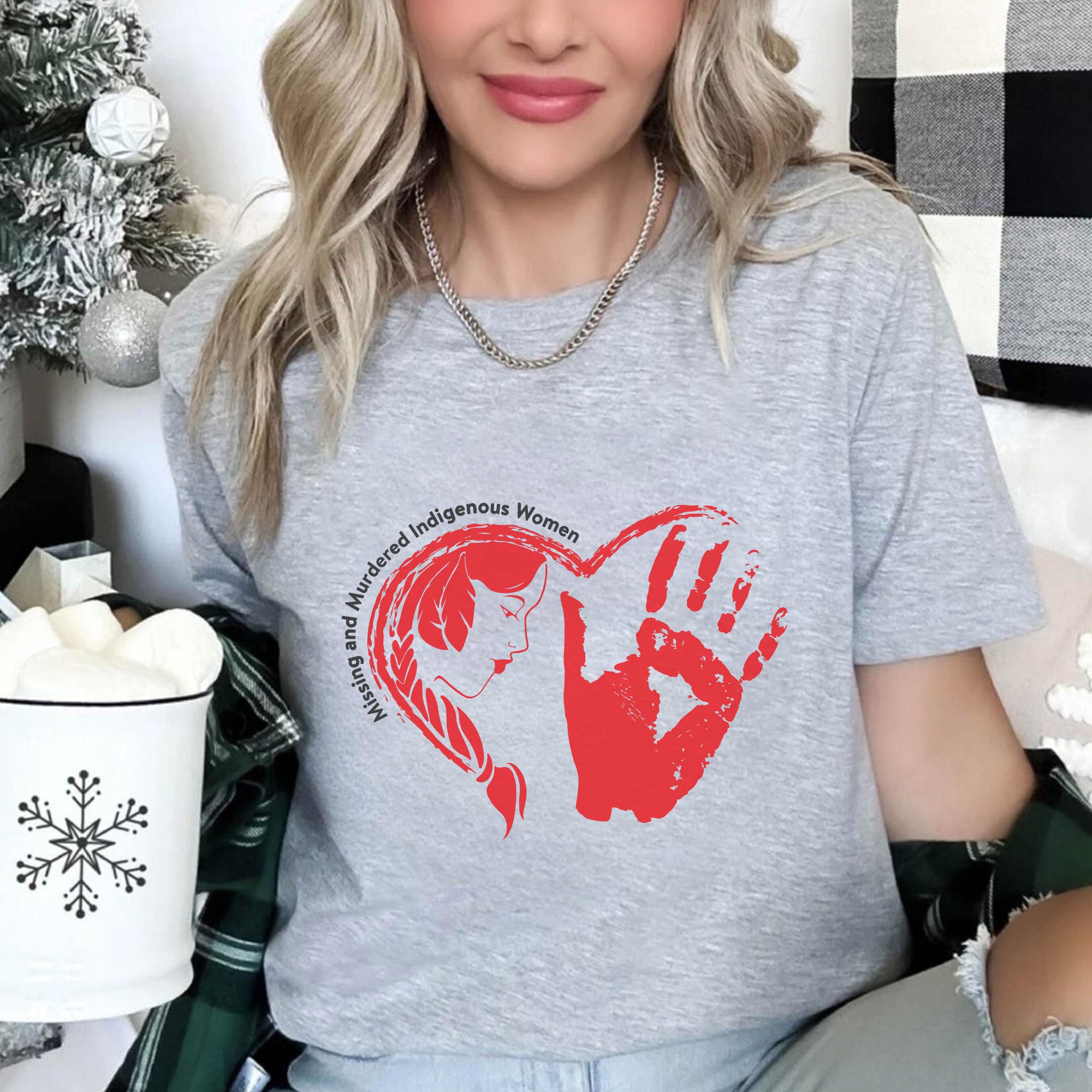 Heart Red Hand Missing and Murdered Indigenous Women Awareness Unisex T-shirt/T-shirt V-Neck/Hoodie/Sweatshirt