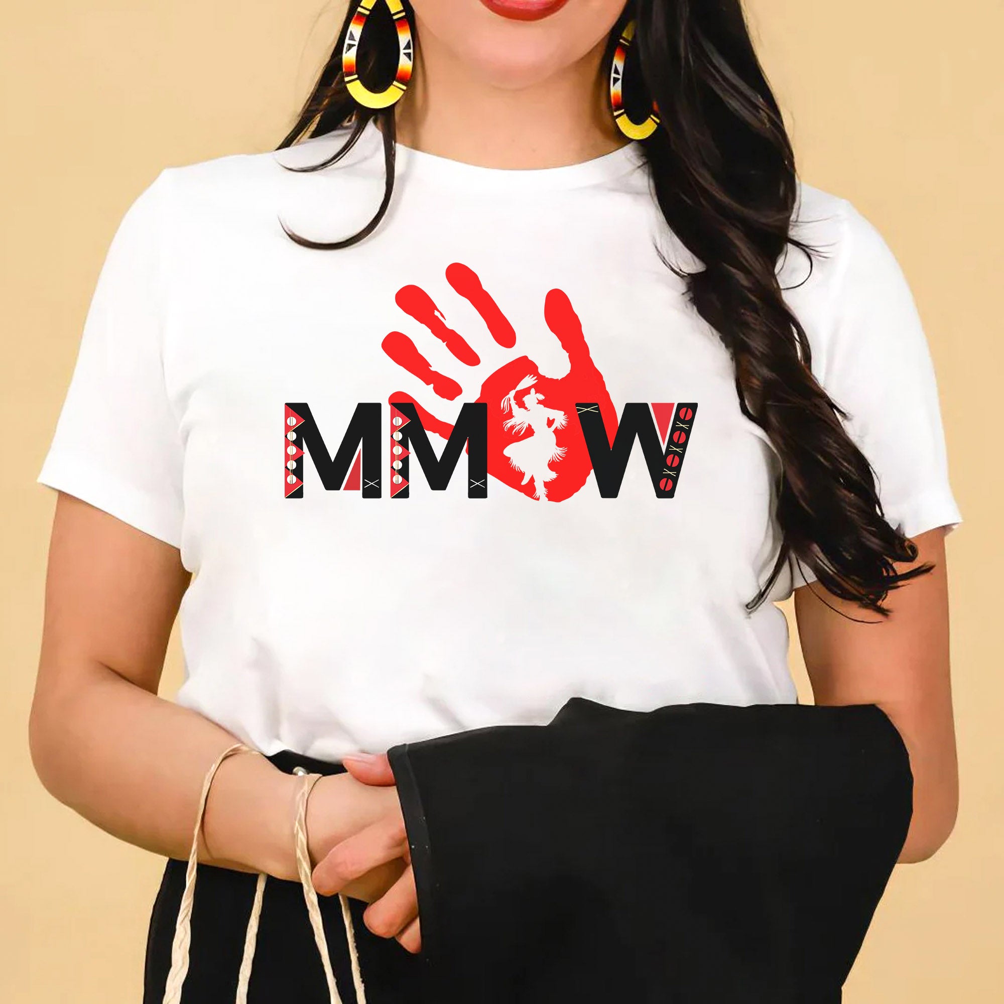 MMIW Red Handprint Awareness - Support Missing Indigenous Women Unisex T-shirt/T-shirt V-Neck/Hoodie/Sweatshirt