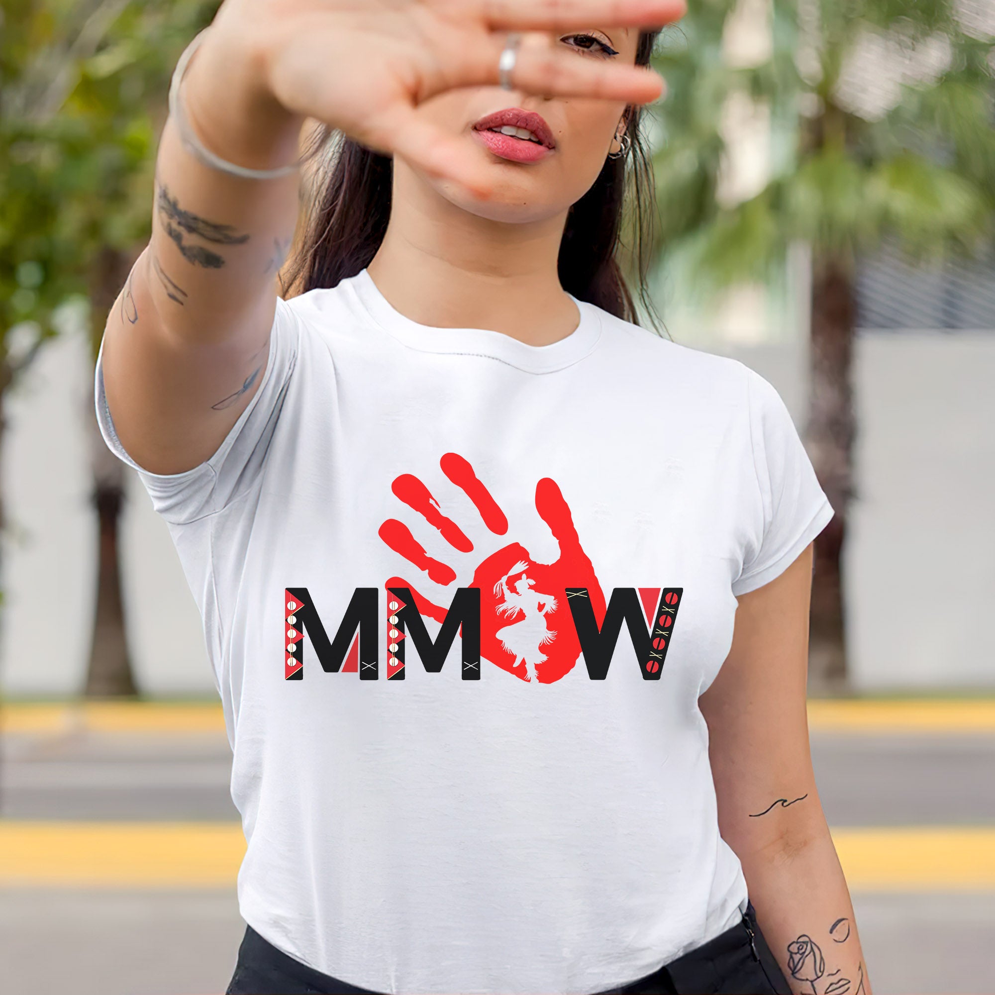 MMIW Red Handprint Awareness - Support Missing Indigenous Women Unisex T-shirt/T-shirt V-Neck/Hoodie/Sweatshirt