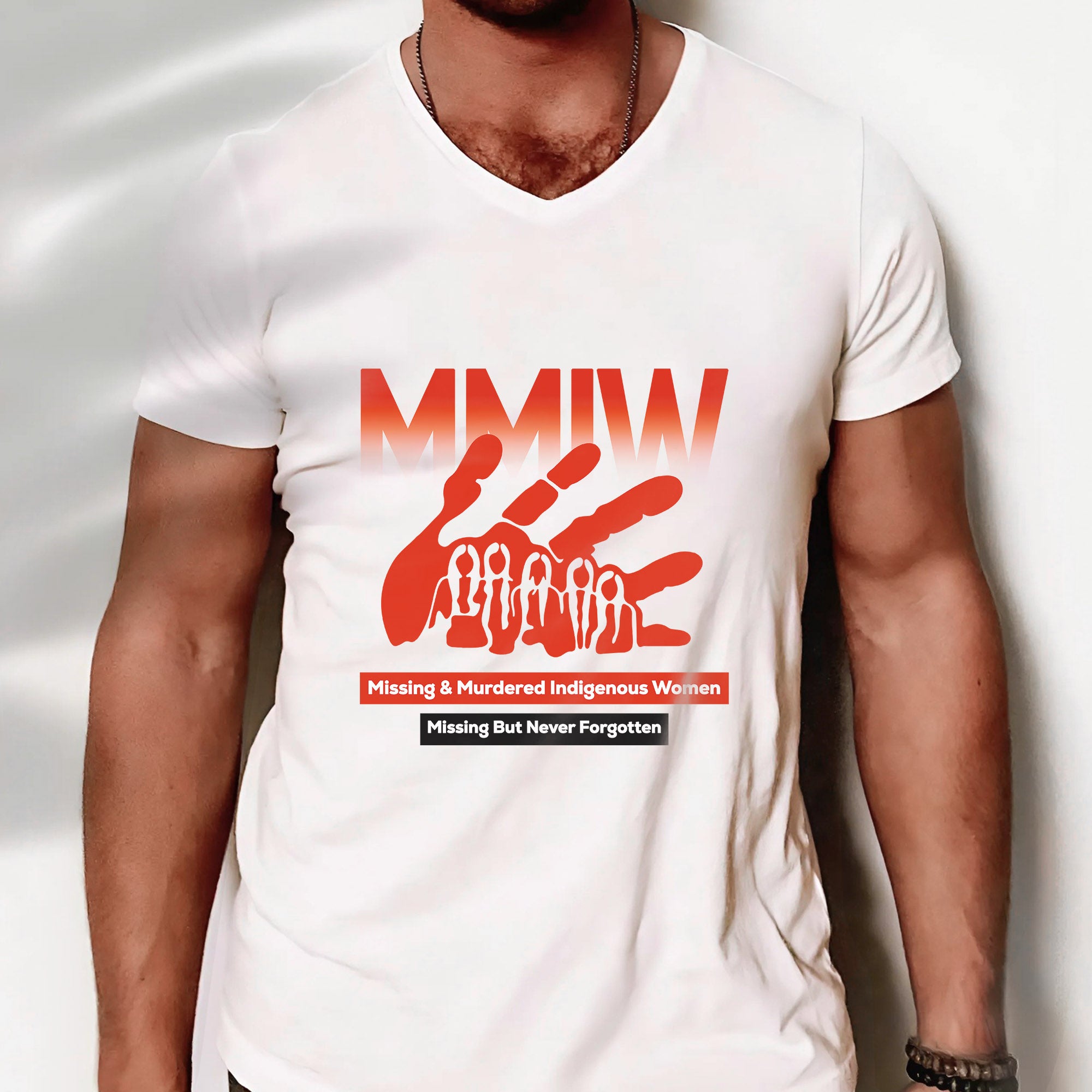 MMIW Missing & Murdered Indigenous Women Missing But Never Forgotten Unisex T-shirt/T-shirt V-Neck/Hoodie/Sweatshirt