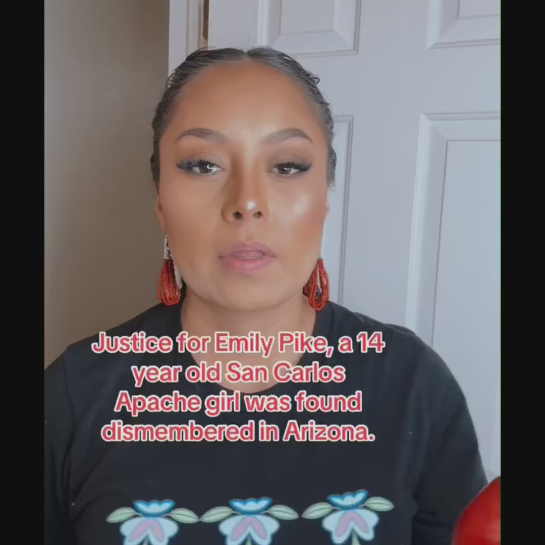 NO MORE STOLEN SISTERS Red Hand - Unisex T-Shirt/T-Shirt V-Neck/Hoodie/Sweatshirt